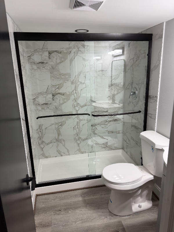 Photo - 716 E 23rd St