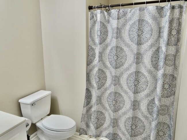 Photo - Seasonal Rental Available 11/25/24-4/30/25...