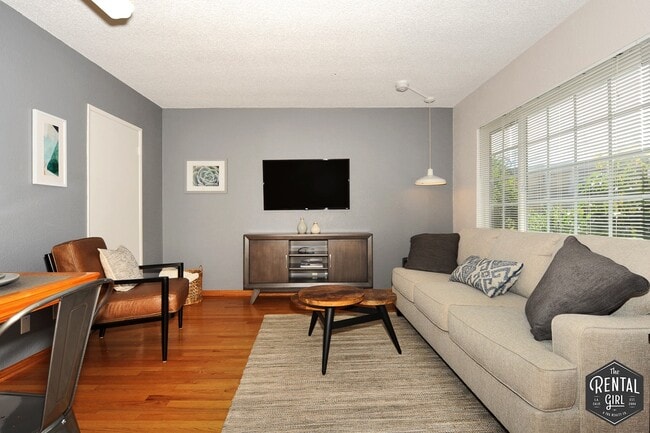 Photo - 313 Mildred Ave Unit 9