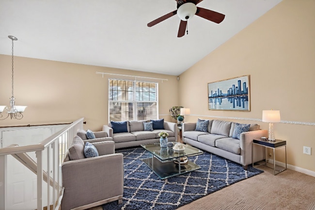 Photo - 511 Chapparal Dr