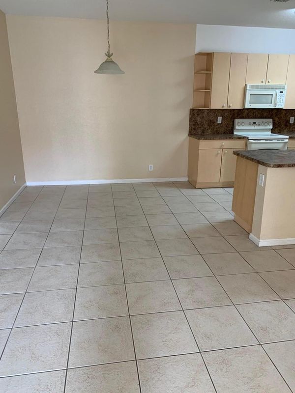 Photo - 3565 Forest Hill Blvd