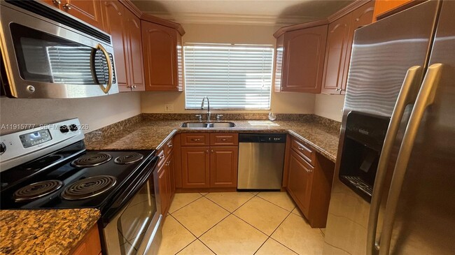 Photo - 9113 Lime Tree Ln