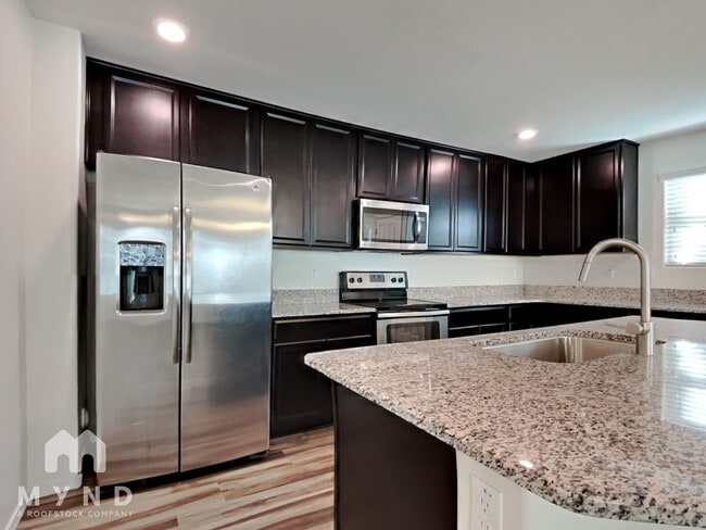 Photo - 11678 N 166th Dr