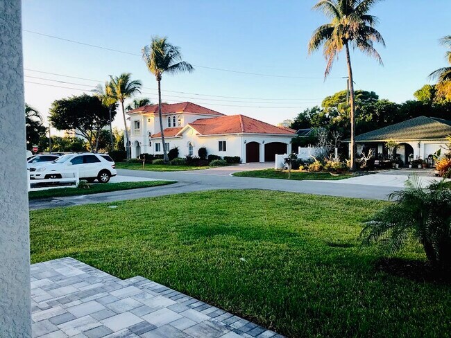 Photo - 518 110th Ave N