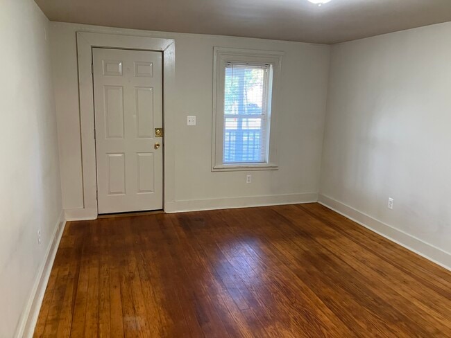 Living room 2 - 430 E Clinton St