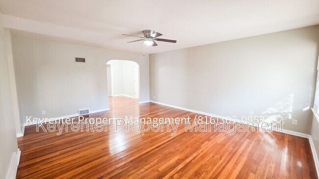 Photo - 3404 S Evanston Ave