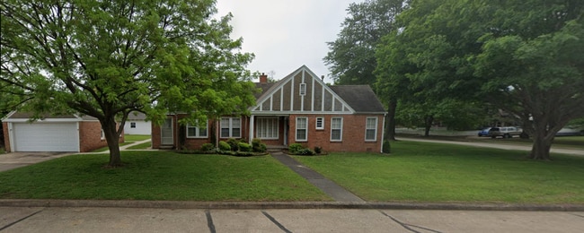 Photo - 3134 E 17th St Unidad 3134