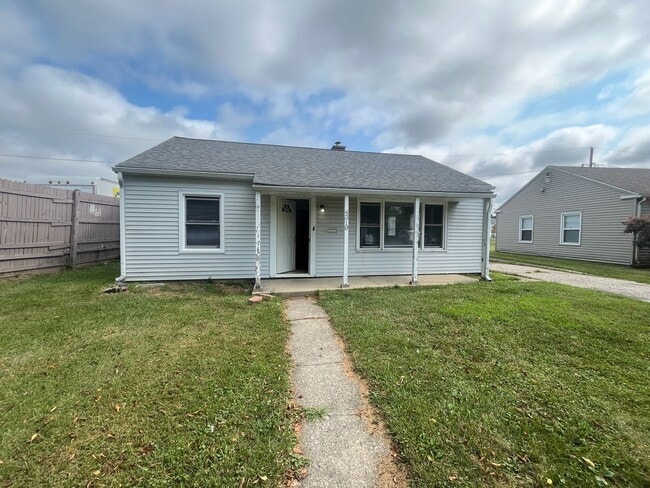 Building Photo - 4319 Standish Dr Rental