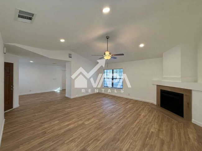 Photo - 10038 Raven Field Dr