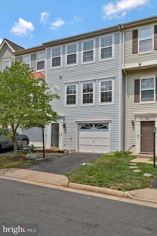 Photo - 6810 General Lafayette Way Townhome