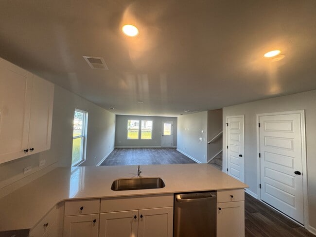 Photo - 1205 BLACK KITE CT SW