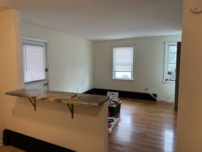 Photo - 30 Walnut St Unidad 1