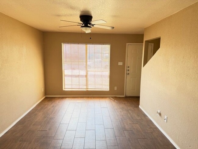 Photo - 3803 Woodrow Dr Unit D