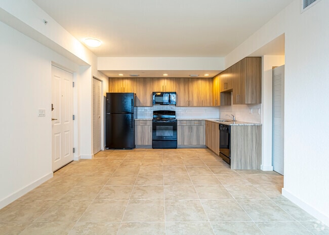3 BDR / 2 BA - 1,050 Sq Ft