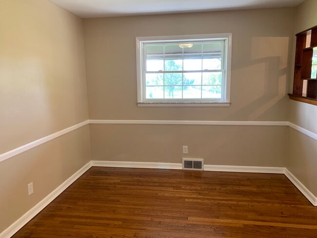 Photo - 2900 Newtown Pike Unit A