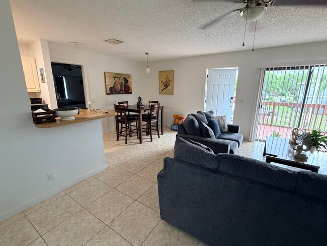 Photo - 27 Crossings Cir Unit H