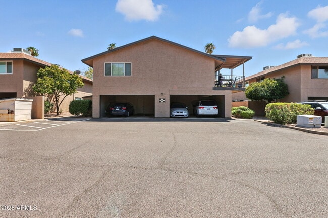 Photo - 1115 N 84th Pl