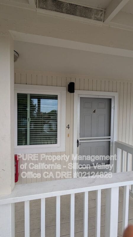 Photo - 508 Caledonia St Unit 4