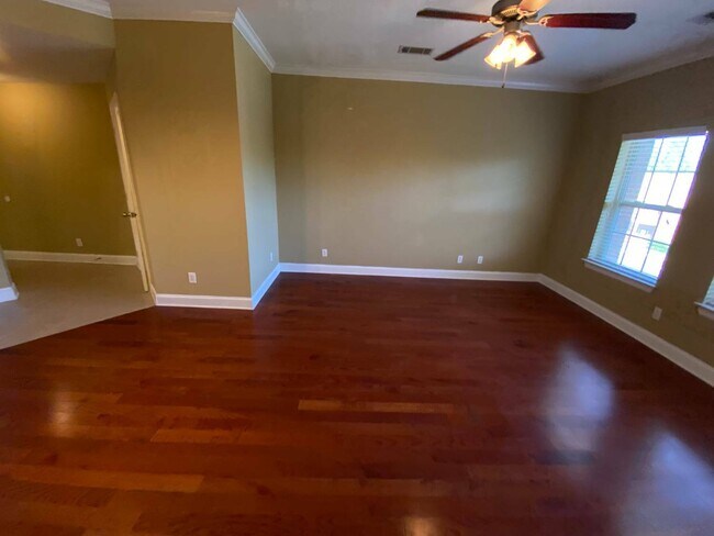 Photo - 3218 Veterans Memorial Pkwy Unit 3302