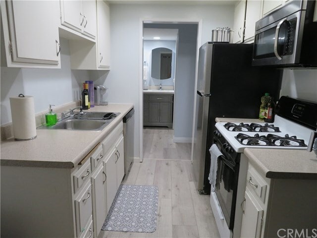 Photo - 1360 W Lambert Rd (La Habra, CA)