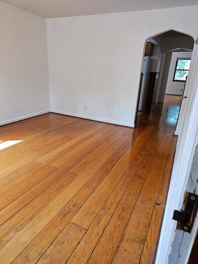 Photo - 3941 Millsbrae Ave Unidad A