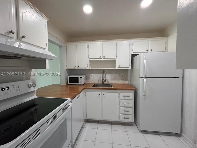 5401 NW 2nd Ave Unit 222