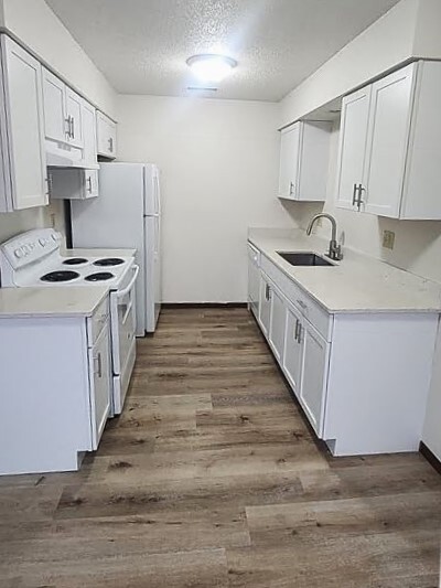 Photo - 947 Boston Way Unit B8