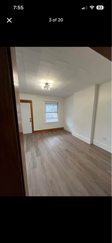 Photo - 324 S Main St