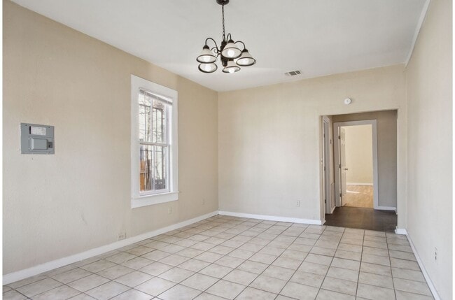 Photo - Charming 2BR 1BA Near Downtown