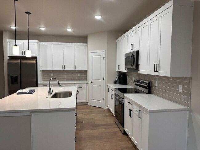 Photo - Beautiful Spanaway Home! Apply Today