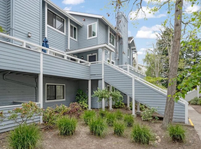 Building Photo - 41 Grandview Street Unit #704 Rental
