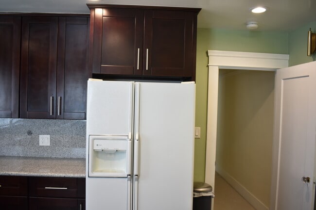 Photo - 917 Grand Ave