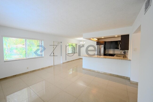 Photo - Unit Unit 6/Bamboo Villas Unit 6