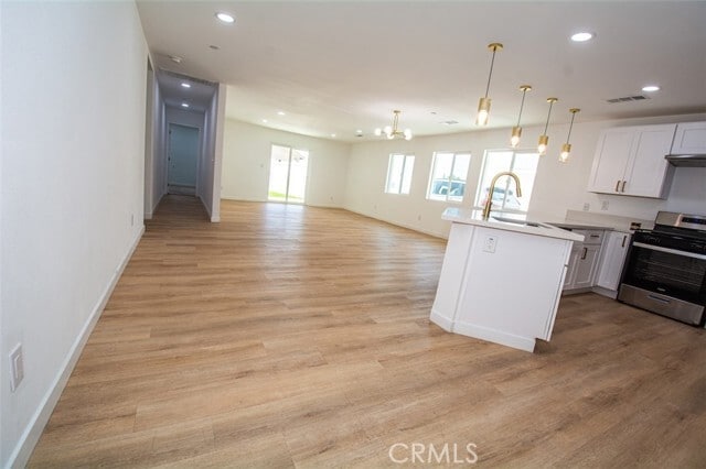 Photo - 8258 Bennett Ave