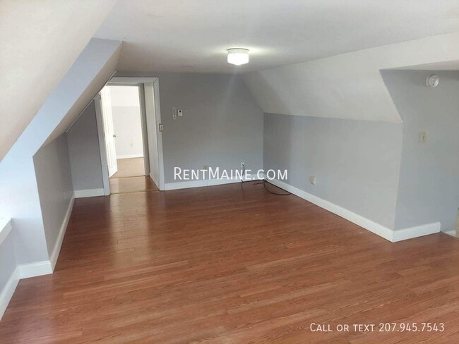 Photo - 13 Front St Unit 3