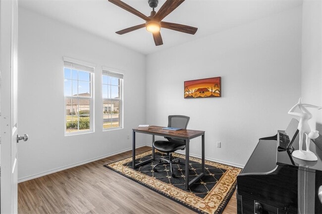 Photo - 432 Wolf Springs Rd