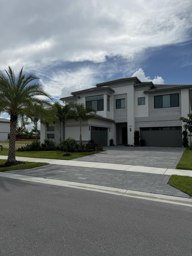 Photo - 13530 Cirrus Pl