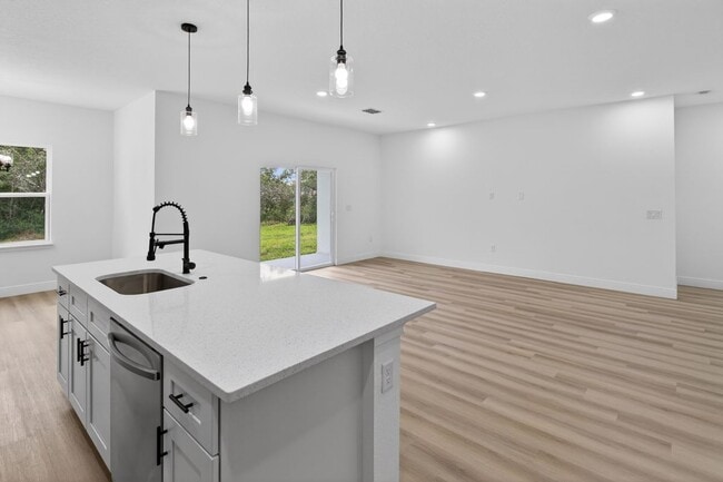 Photo - 15028 SW 25th Cir