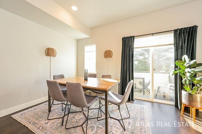 Photo - 3810 Olive St