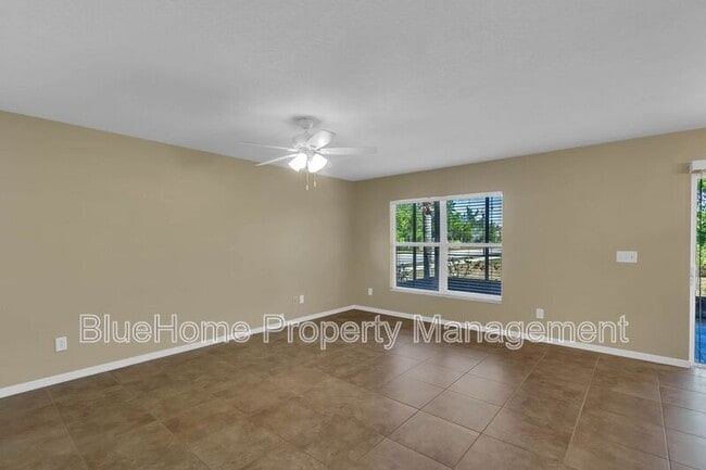 Photo - 1596 Sherbourne St