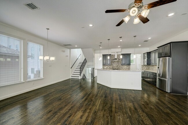 Photo - 1518 Birdsall St