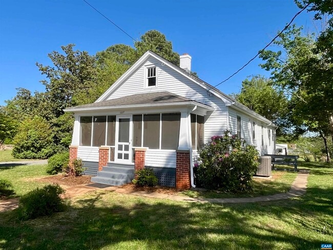 Photo - 1227 Blue Ridge Ave