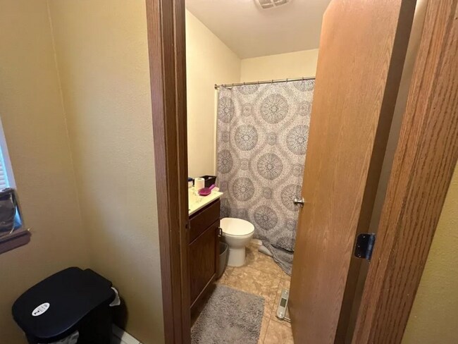 Photo - 516 6th St S Unidad #3