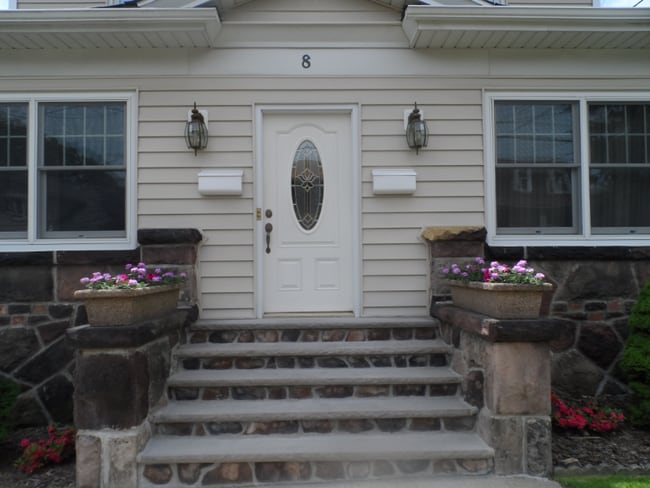 Photo - 8 Bayview Ave