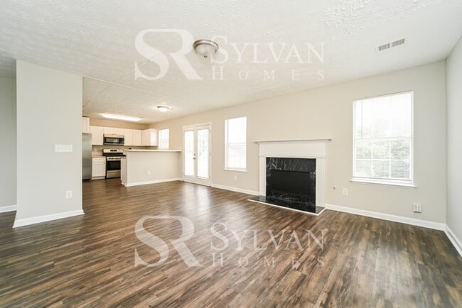 Photo - Your dream home is waiting for you. Hurry and Lease today!