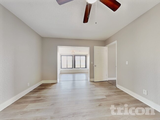 Photo - 3856 Lake Joyce Dr