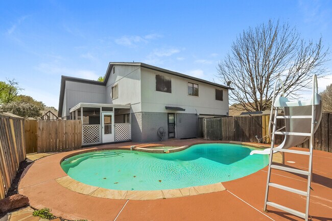 Spacious 4-Bedroom Lewisville Home