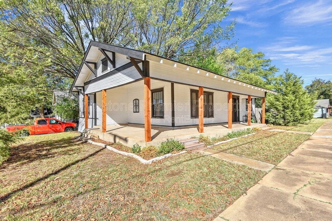Photo - 1115 S Rusk Ave