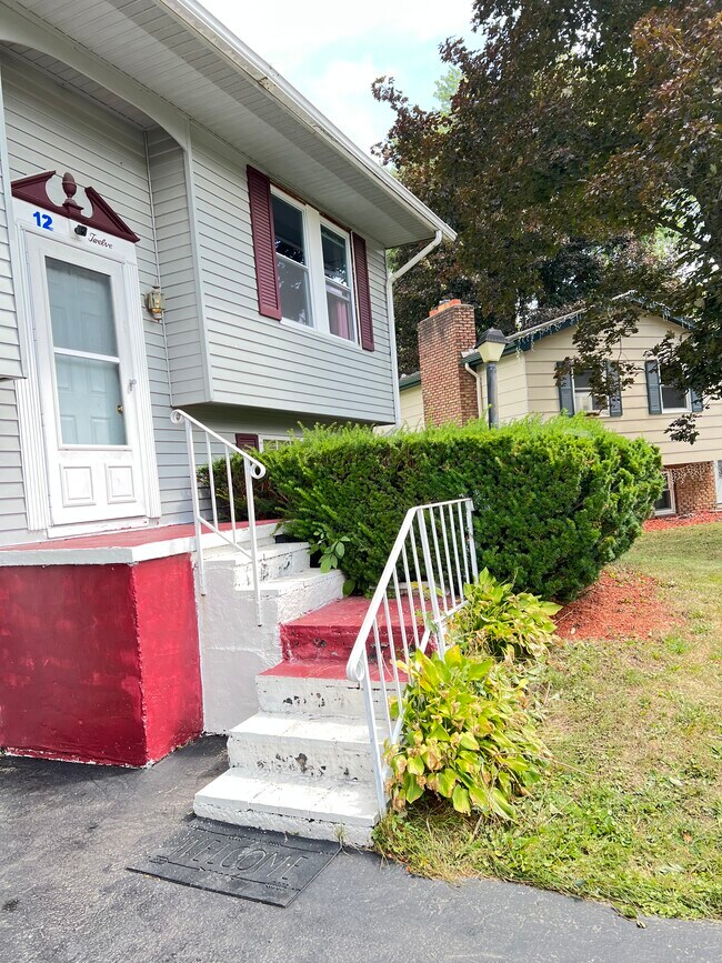 Photo - 12 Cherry Cir