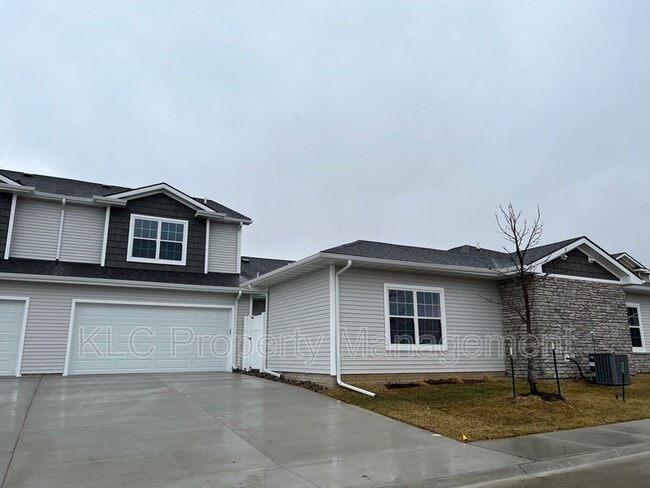 Photo - 8951 Calpurnia Dr House